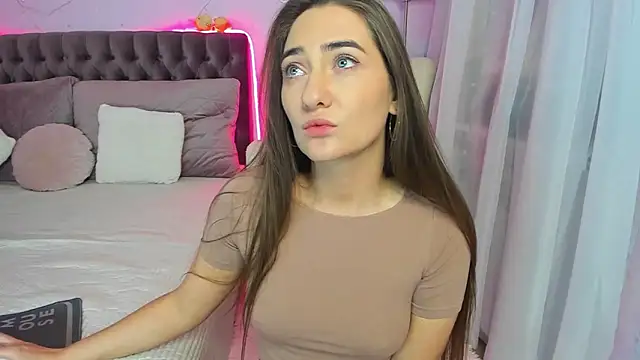 عرض كام Evalaniss