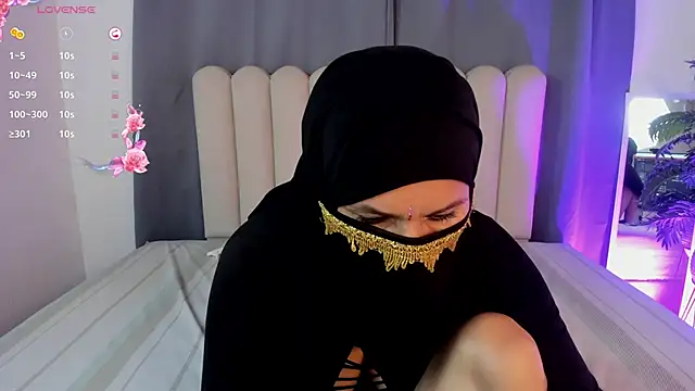 Latifa_ali Adlı Modelin Canlı XXX Sohbeti