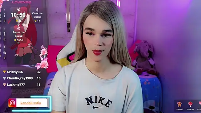 Sophiaa_doll_'s Webcam Show