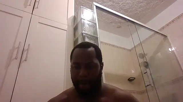 Bighood_T's Live XXX Chat