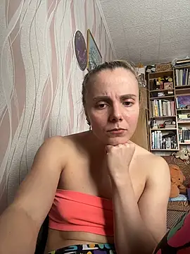 AlisaKissss' Live XXX Chat