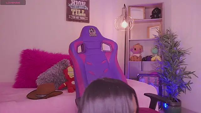 madelyn_rose_'s Live XXX Chat