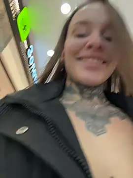 KishaMur webcam show