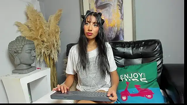 CloeCastillo Live XXX-Chat