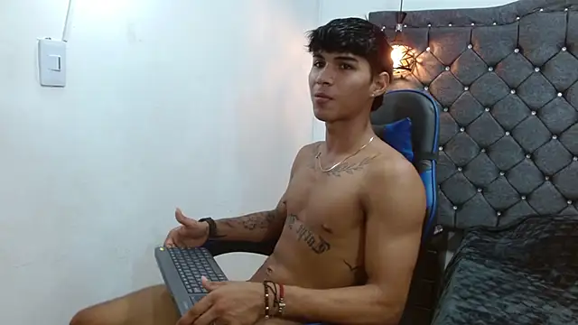 luka_big18 Webcam Show