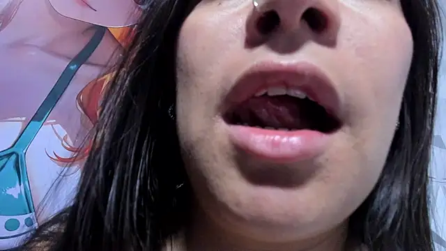 monick_hot 现场XXX聊天