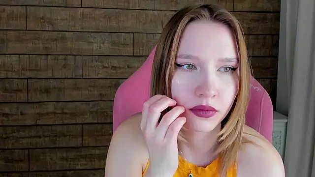 Živý XXX chat LiliLinn