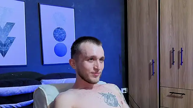 Dylanwhite23_'s Live XXX Chat