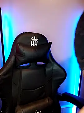 perversus12's Live XXX Chat