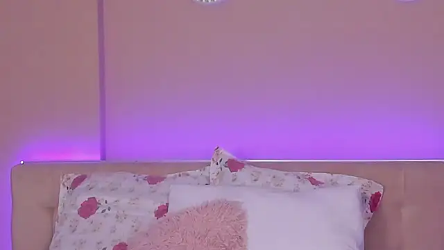 Emily_Sheen 即時 XXX 聊天