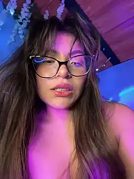 دردشة Lily_candy_X الجنسية المباشرة