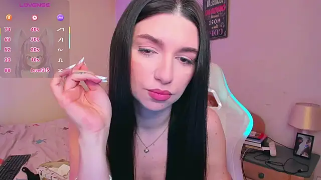 Chatroom XXX en direct de AdellaLoveX