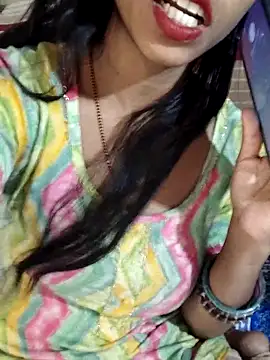 Chat +18 de Itz_Aisha__ ao vivo