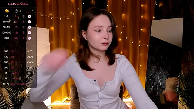 Chat XXX ao vivo de LanaBlu_