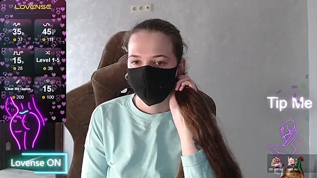 BlackM00n8 即時 XXX 聊天