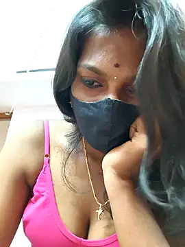 Honey_rosetamil's Live XXX Chat