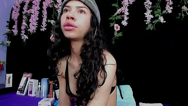 Nanis_James Live XXX Chat