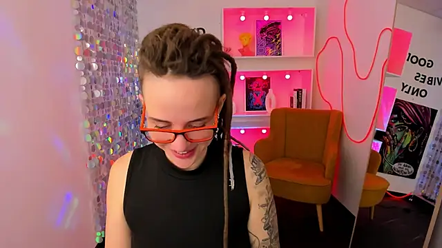 LisaFoxy_y Chat XXX in diretta