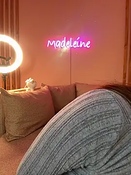 MadeleineSanez Chat XXX in diretta