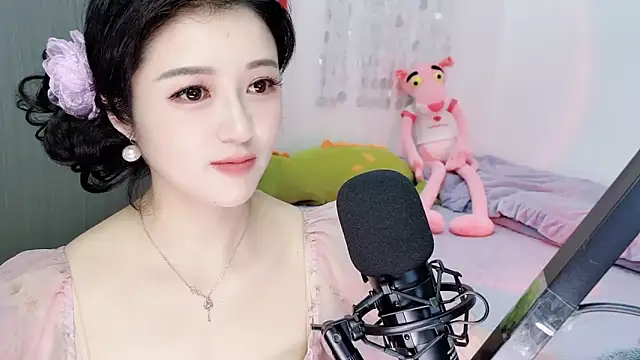 starsqimei Adlı Modelin Canlı XXX Sohbeti