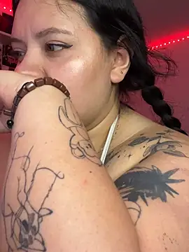 Just_danna élő XXX-chatje