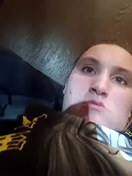 Chatroom XXX en direct de luckilyfound3