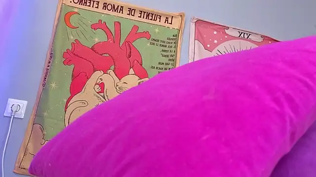 Leri_Dells 现场XXX聊天