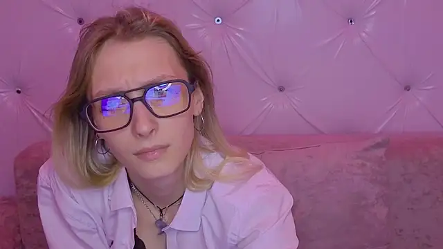 Akiro_Kim7 Live XXX-Chat