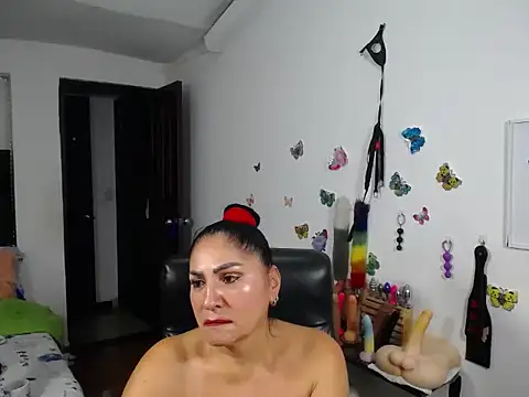 mature_bigboobs10's Live XXX Chat