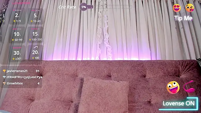 violet_77711's Live XXX Chat