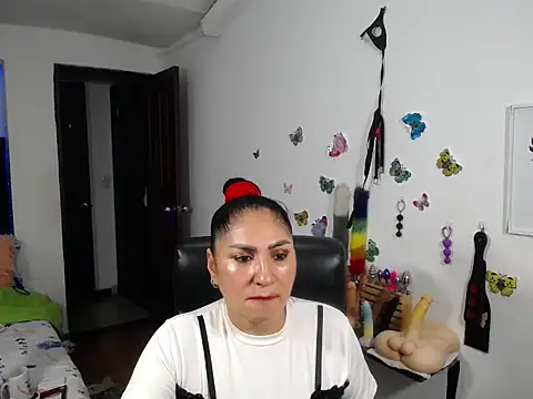 Chat XXX ao vivo de mature_bigboobs10