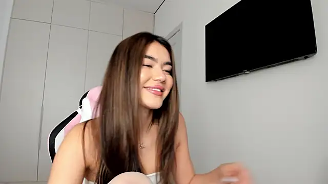 Chatroom XXX en direct de Shineel