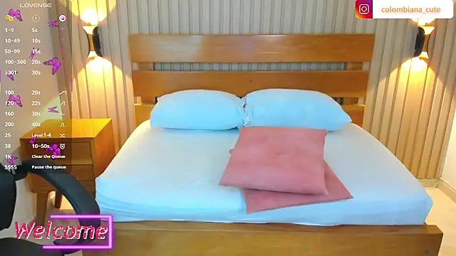 soffia_modre_ élő XXX-chatje