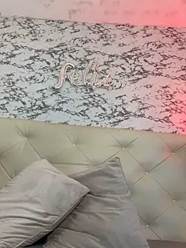 Lili__taylor: онлайн-секс-чат