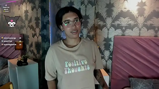 Chatroom XXX en direct de Karin_Ks