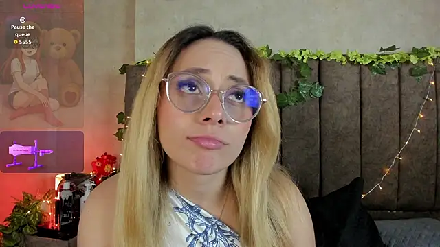 LanaMills_ Chat XXX in diretta