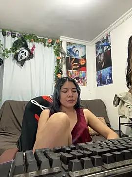 VaioletUwU Webcamshow