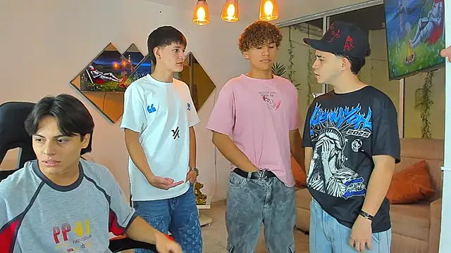 Houseofwarrios' Live XXX Chat