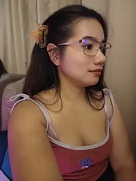 Kissy07 现场XXX聊天