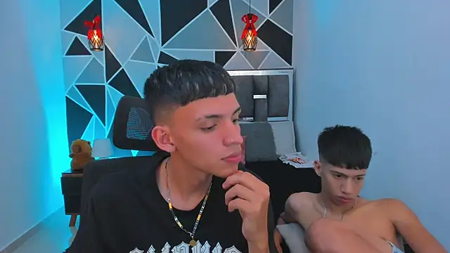 Juan_Nd_Steven: онлайн-секс-чат