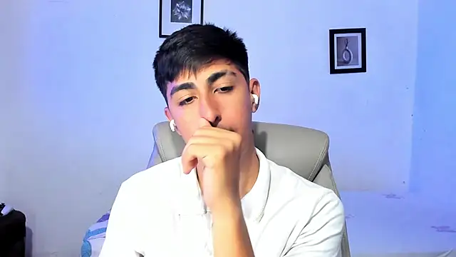 babyted272: απευθείας συνομιλία ΧΧΧ