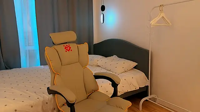 Онлайн чат XXX yourrdanceteacher