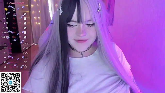 SelenaCuteのライブXXXチャット