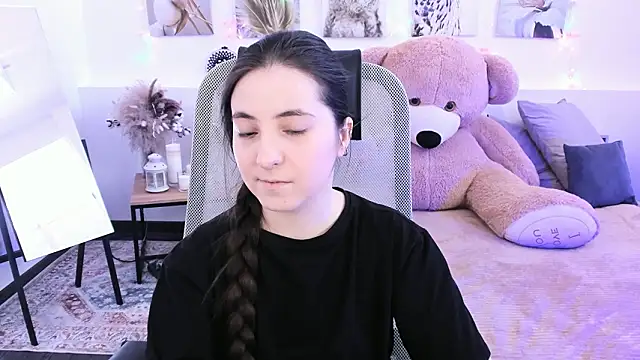 VirtuallVoyant 라이브 XXX 채팅