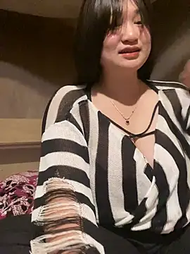 XXX chat uživo modela ha-cute