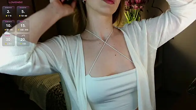 mynameloveeeeee's Live XXX Chat