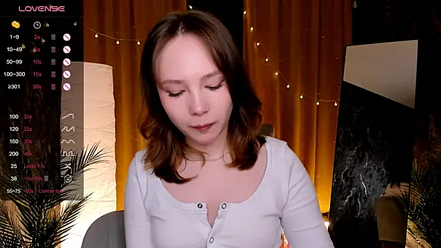 LanaBlu_ লাইভ XXX চ্যাট