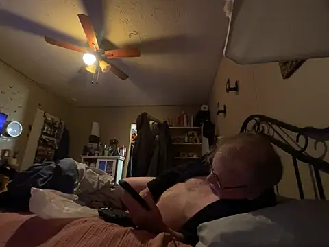 jck1m0t Show in webcam