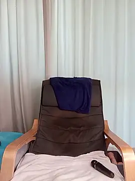 Aniria 即時 XXX 聊天