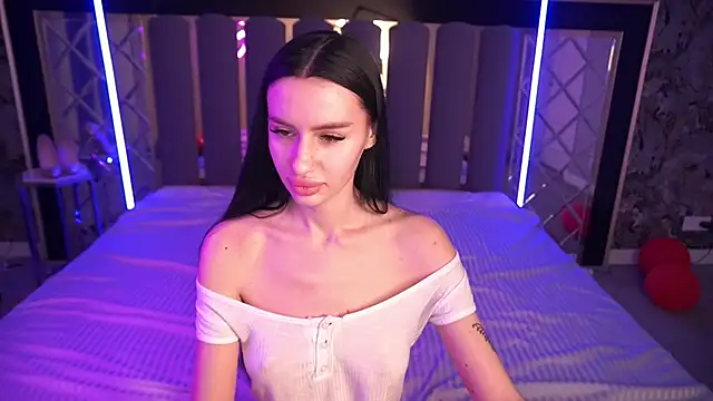 Snow_WhiteeeX: онлайн-секс-чат